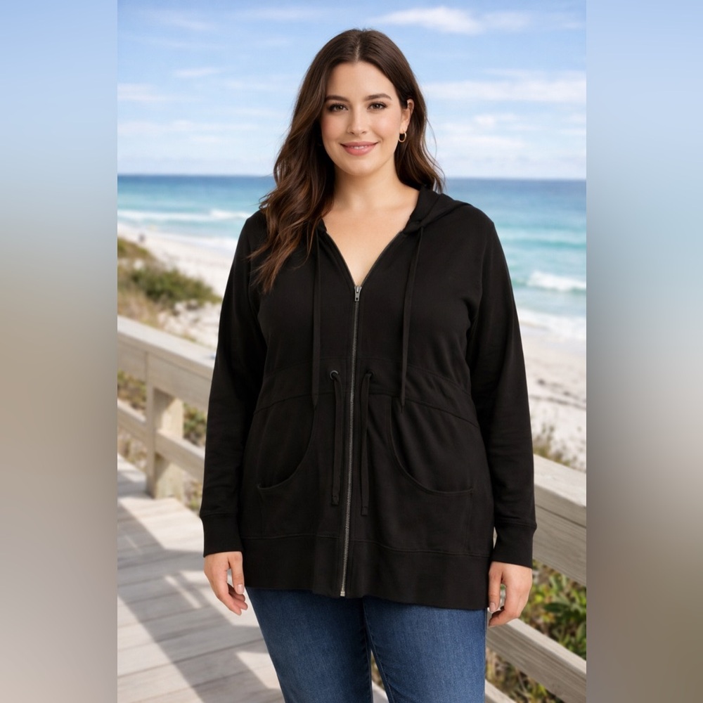 Danskin Now Black Hooded Jacket